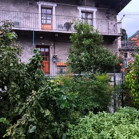 La Casa Antica Bed & Breakfast Pont-Saint-Martin Exterior foto