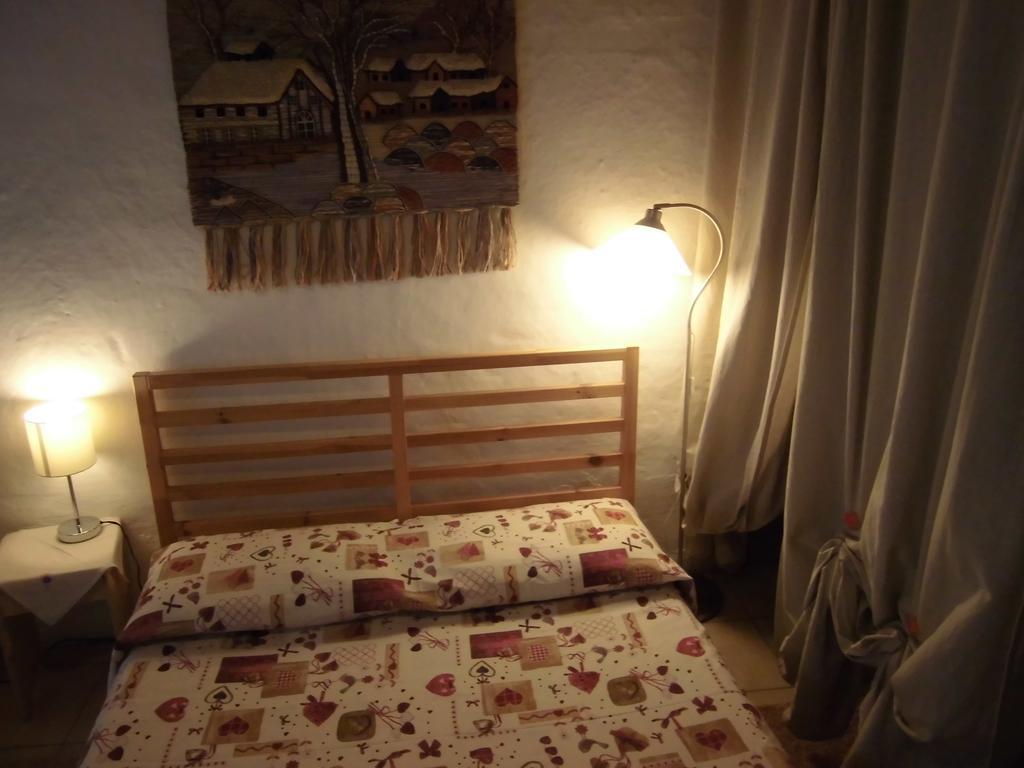 La Casa Antica Bed & Breakfast Pont-Saint-Martin Exterior foto